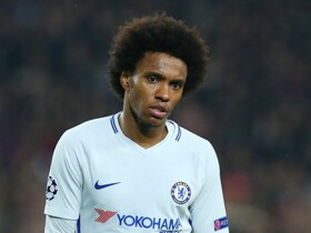 Willian abre negociações com o Manchester United, diz jornal
