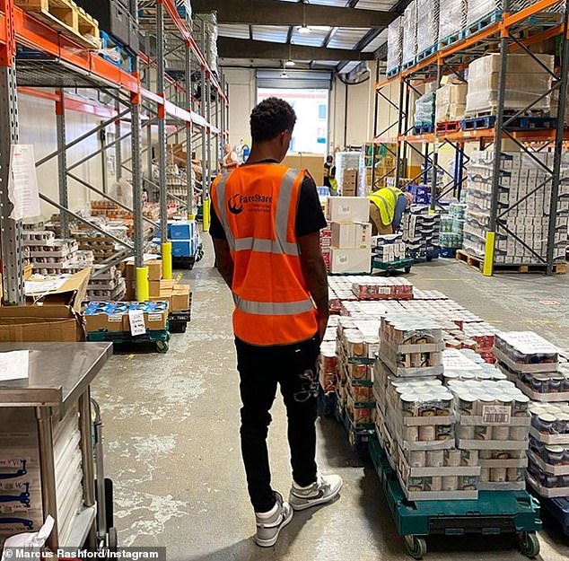 Manchester United Star Marcus Rashford Continues His Inspirational Work With Fareshare All Football App