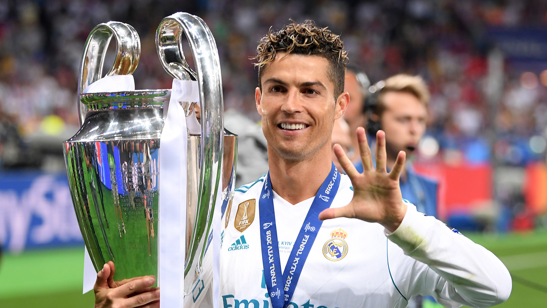 Reports: Cristiano Ronaldo Has Made 'Irreversible Decision' To Leave Real  Madrid This Summer