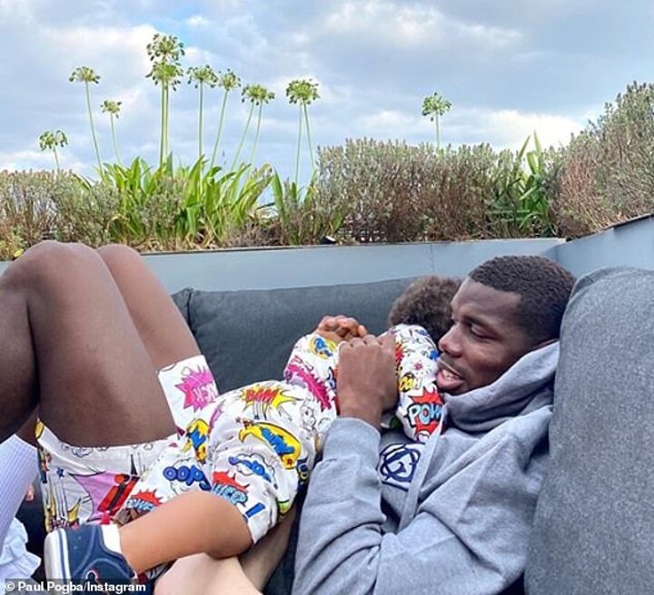 Pogba Relaxes With His Son During Self Isolation For Covid 19 All Football