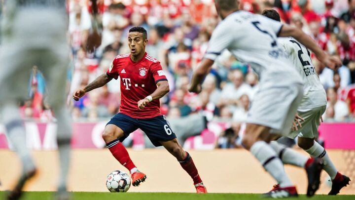 What Is Thiago Alcantara S Best Position At Bayern Munich All