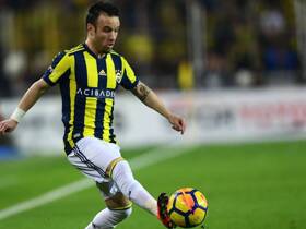 Valbuena: "No tendría problema en darle la mano a Benzema"