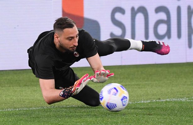 donnarumma football boots