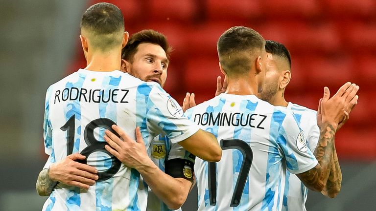 Football news - Argentina defeat Paraguay to reach Copa America quarters,  Lionel Messi equals appearance record - Eurosport