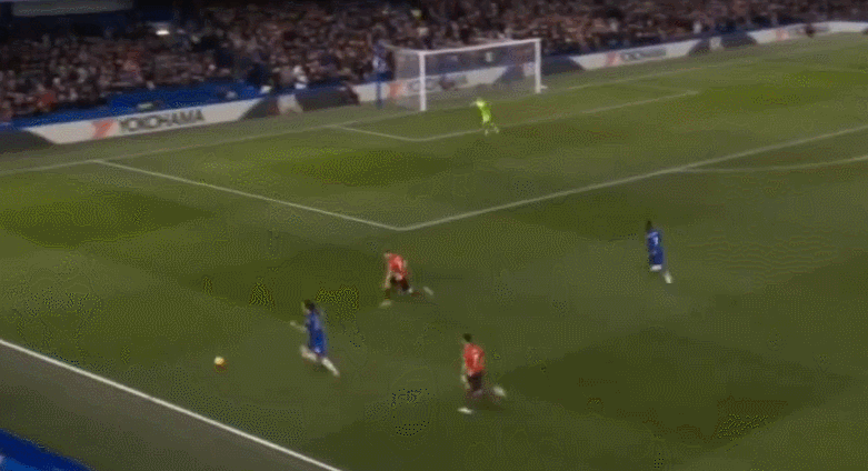 Fans Go Mad As David Luiz Produces Outrageous Backheel Nutmeg Under Pressure All Football