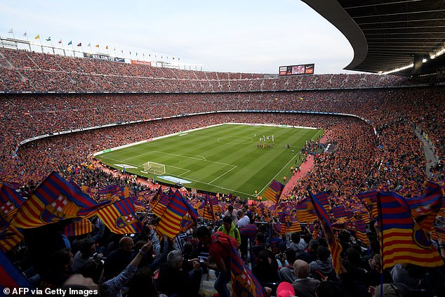 Making history: 91,553 attend Barcelona-Real Madrid women's Champions  League game at Camp Nou - The Boston Globe