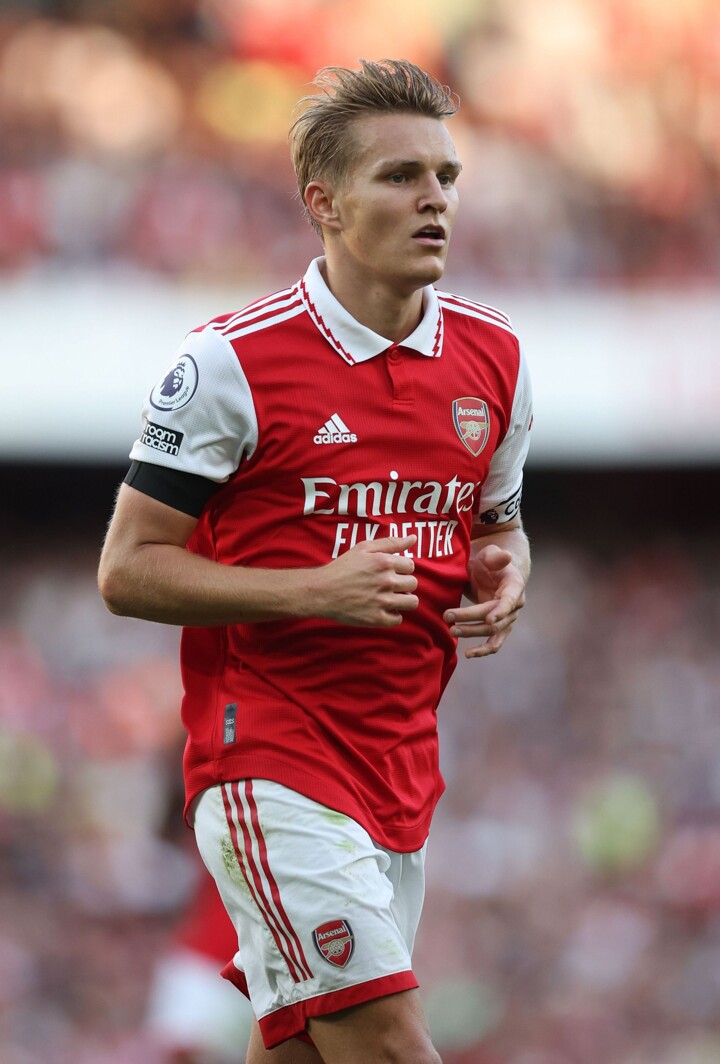 Arsenal in pole position ahead of Man United in race to sign Real
