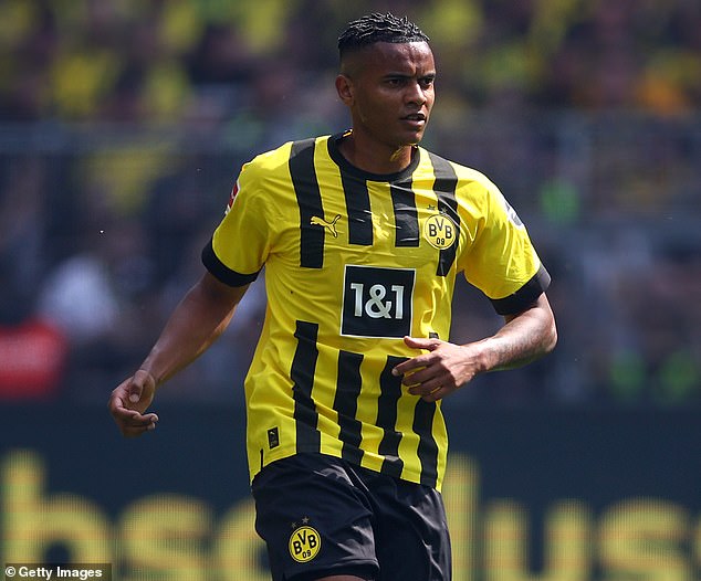 Everything we want': Manchester City confirm Manuel Akanji signing, Manchester  City