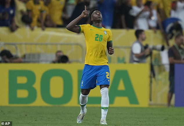 Neymar injured, Richarlison scores for Brazil at World Cup – Orange County  Register