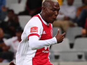 Tendai Ndoro ordered to stop playing for Ajax Cape Town