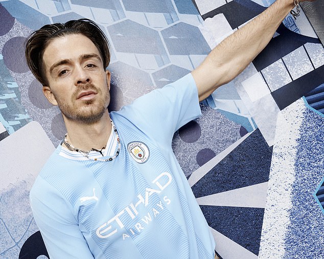 Manchester City and PUMA Unveil 2023/24 Home Jersey