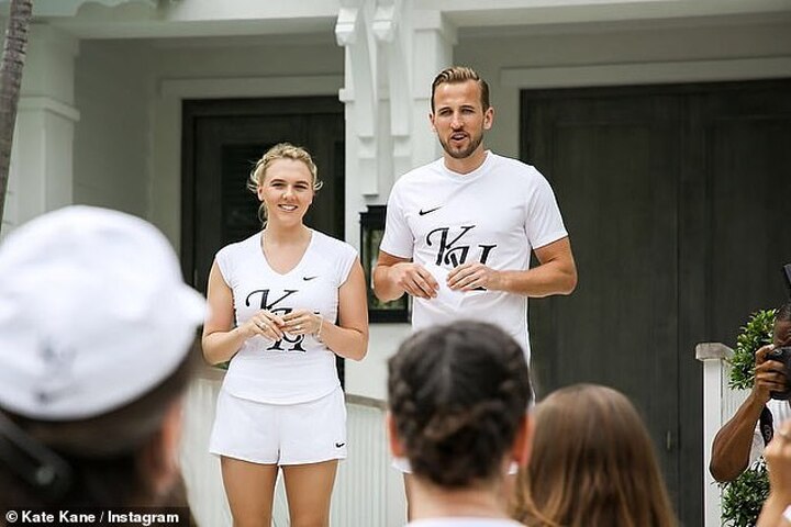 Harry Kane and wife Kate enjoy post wedding celebrations with family and friends| All Football