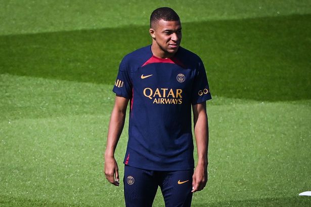 PSG coach Luis Enrique faces tough challenge, with uncertainty over Mbappe  and Neymar