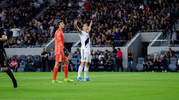 USC Trojans - Tonight we've got Lakers vs. Clippers and LAFC vs. Galaxy 🍿  So we want to know  what's the best rivalry in LA?