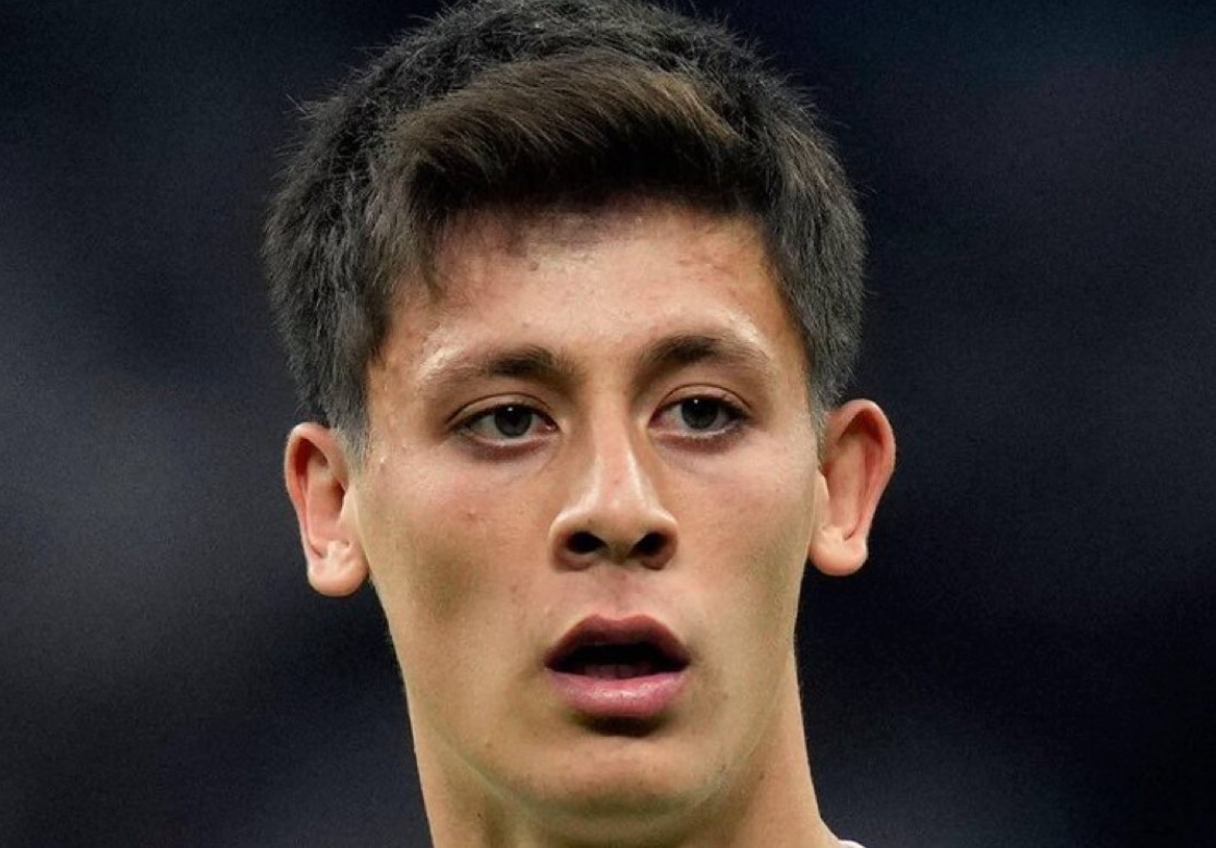 记者：居莱尔外租费内巴切的报道不实，球员想在皇马取得成功— All Football App