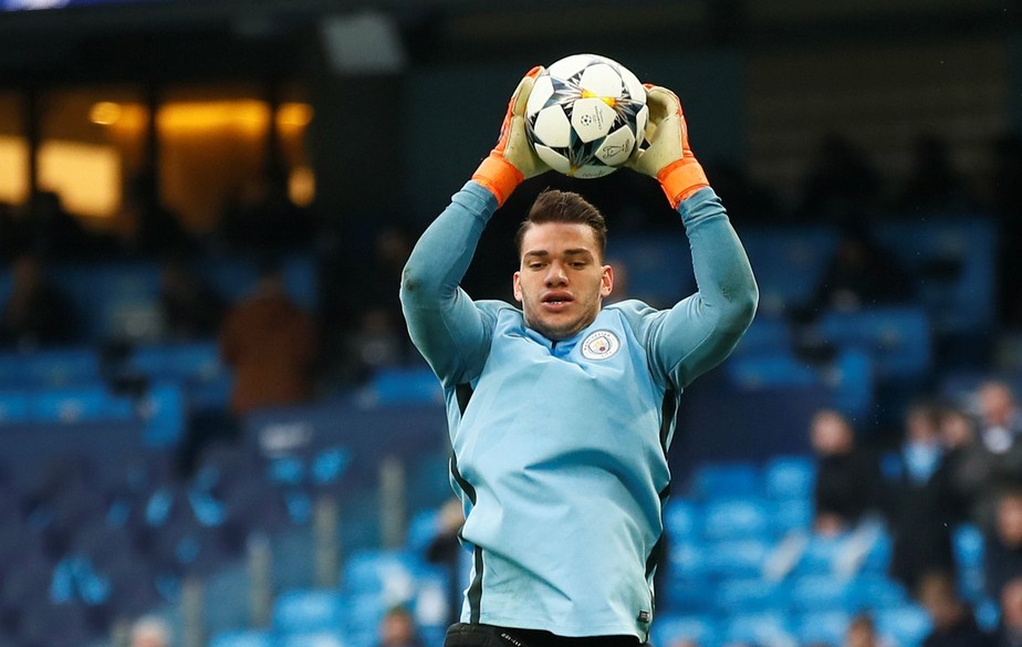 Ederson concorre a prêmio de melhor goleiro do mundo