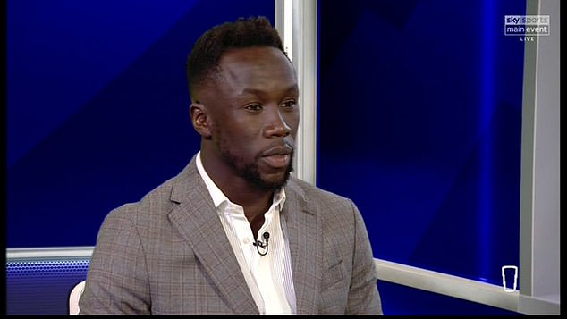It S A Circus Of A Club Sagna Slams Arsenal Ahead Of Man City