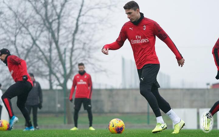 Caldara And Leao Each Bag Brace As Milan Win Internal Friendly All Football