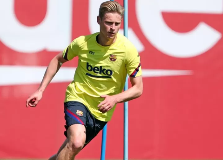 Barca confirm De Jong suffers injury in his soleus of right leg