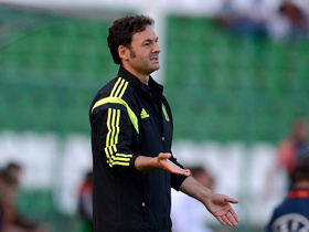 U17 World Cup: Santiago Denia - 'We are happy with three points'