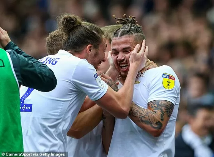 Yorkshire Pirlo Kalvin Phillips Is The Hometown Hero Driving Leeds United S Premier League Push All Football