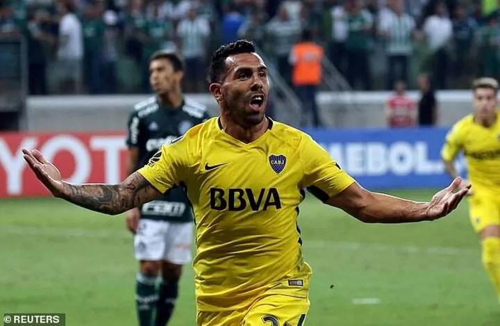 Messi Ronaldo 7 Man Utd Players Tevez Names His Dream Team All Football