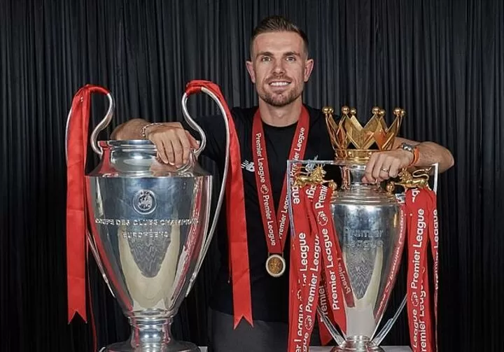 Jordan henderson lifting champions league store