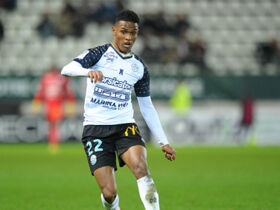 OFFICIEL - Rayan Raveloson quitte Tours pour l'ESTAC