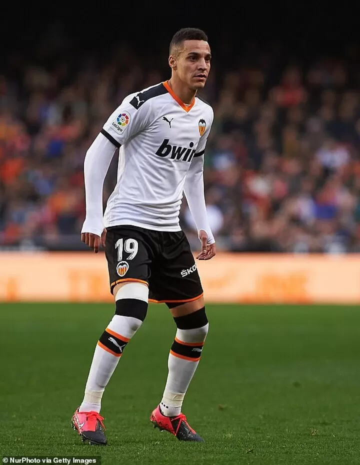 Leeds United Target Rodrigo Is Interested In A Move From Valencia All Football