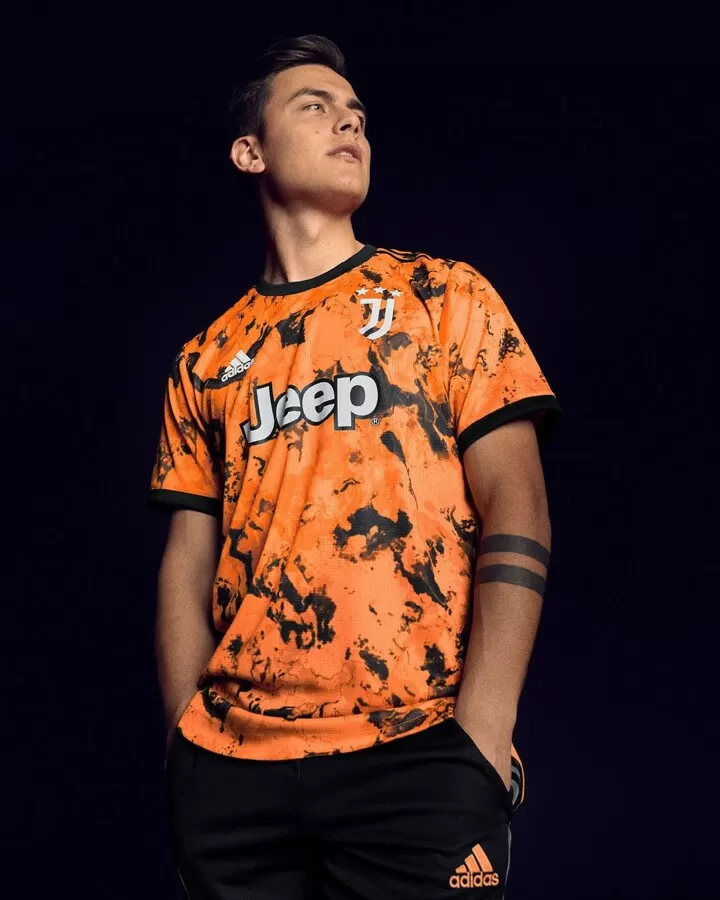 Juventus new kit orange on sale