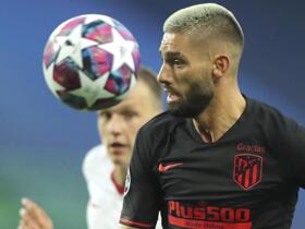 Carrasco: “Mi deseo es quedarme en el Atlético y espero noticias”