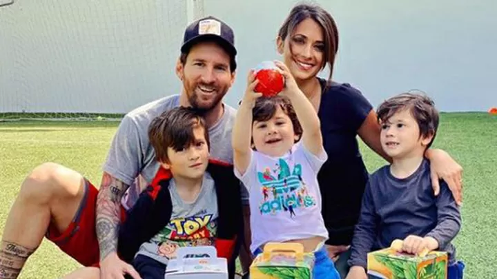 Messi: My family cried when I told them I wanted to leave Barcelona| All  Football