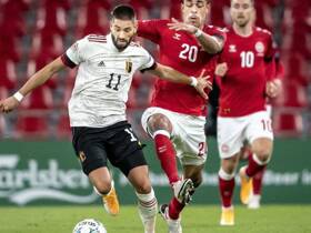 Yannick Carrasco, liberado por Bélgica para que aclare su futuro