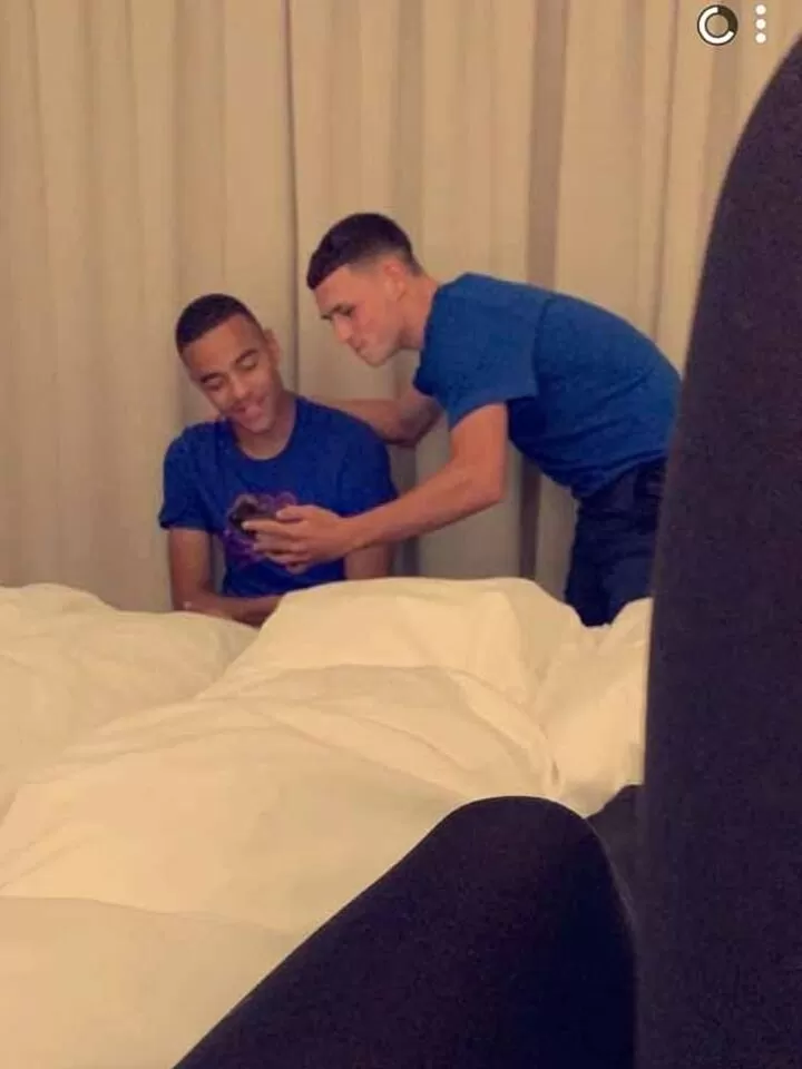 Greenwood & Foden 'paid a hotel employee to smuggle Icelandic girls in'|  All Football