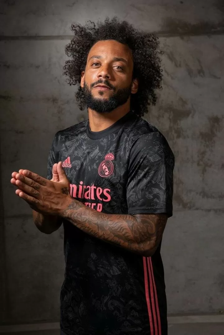 Real madrid outlet third kit 2020