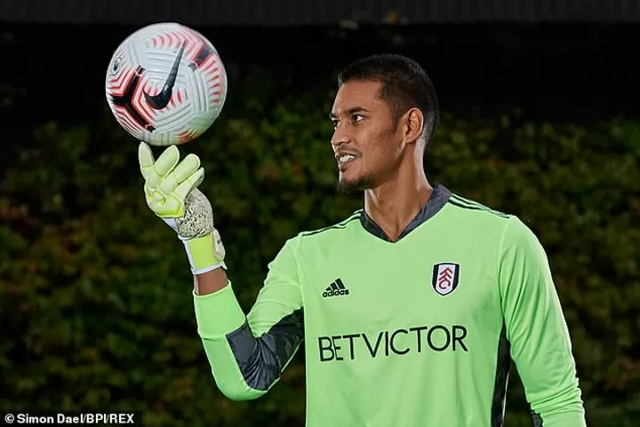 Fulham complete signing of PSG goalkeeper Alphonse Areola on loan