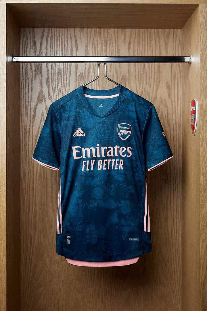 Arsenal dark blue kit outlet