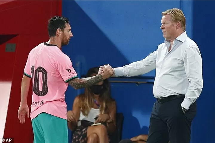 Norwich Reject Two Barca Bids For Right Back Aarons As Bayern Weigh Up Move All Football