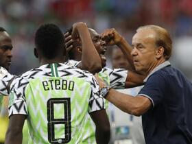 El seleccionador de Nigeria se lo cree: "Tenemos muchas opciones de ganar a Argentina"