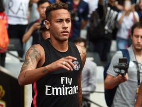 PSG-Caen: Buffon, Neymar et trois jeunes alignés