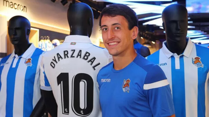 Oyarzabal Signs A New Real Sociedad Contract Committing To 2024 All Football