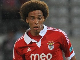 Dortmund, Witsel bloqué par son club en Chine