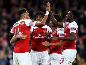 Inicio sin dificultades del Arsenal en la Europa League tras ganar 4-2 al Vorskla