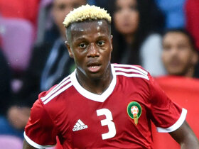 Hamza Mendyl signs for Schalke 04