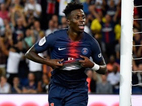 Strasbourg discute avec le PSG pour un prêt de Timothy Weah