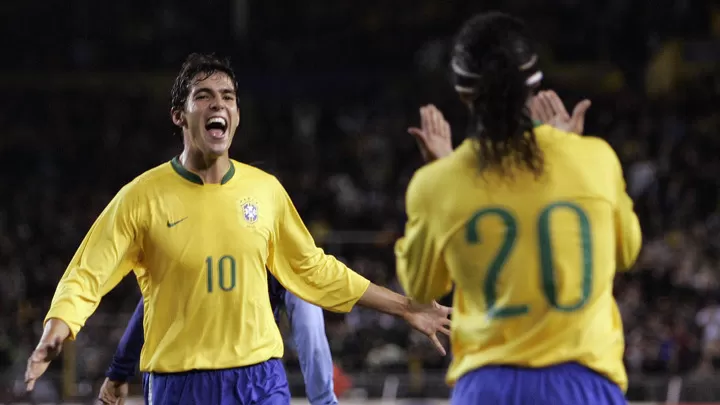neymar ve ronaldinho ve kaka