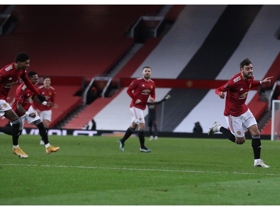 Bruno Fernandes da la puntilla al Liverpool y mete al Manchester United en octavos de Copa