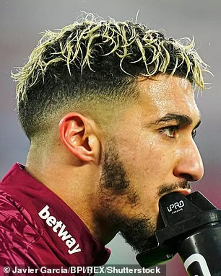 50 Most Unforgettable Haircuts in World Football - Sports Illustrated