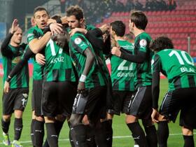 El Akhisarsport golea al Galatasaray