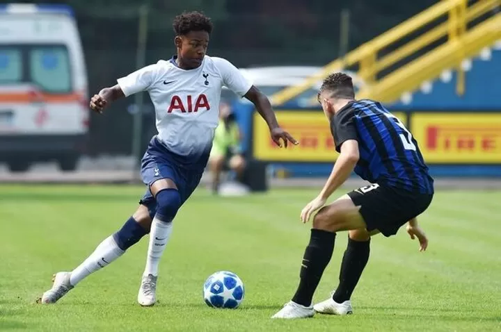Next Kane Or Winks 11 Spurs Academy Wonderkids Pochettino Will Keep Eye On All Football